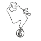 Cadena plateada de bolitas con medalla de la Virgen Niña
