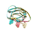 Gargantillas de tela liberty con cruz calada de colores
